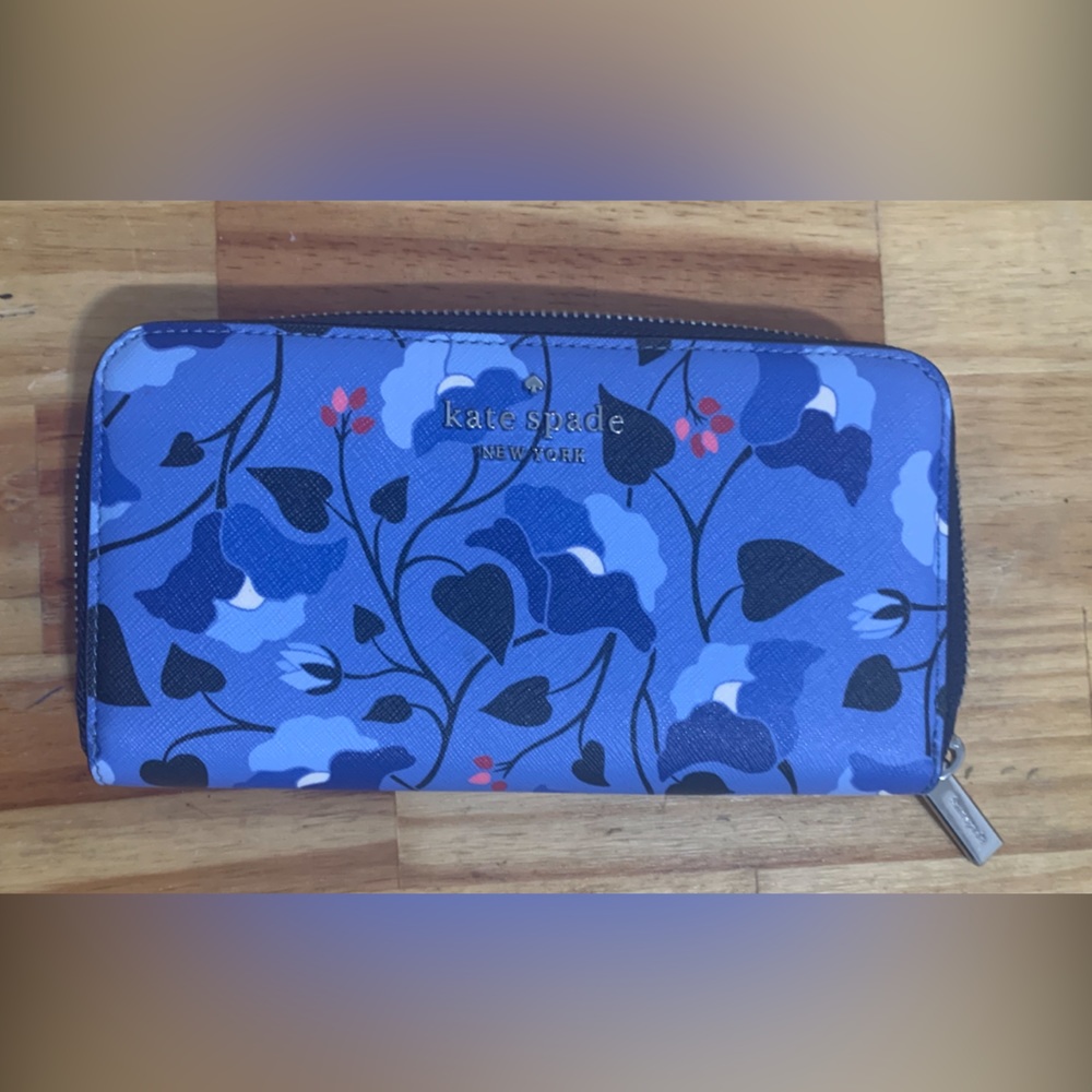 Kate spade large wallet